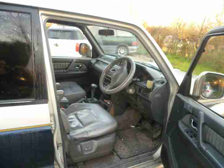 1995 MITSUBISHI PAJERO SUPER EXCEED LWB A SILVER