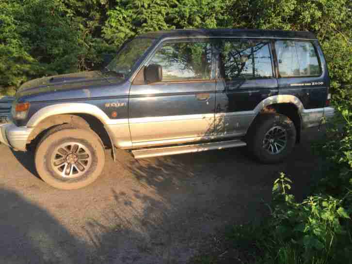 1995 MITSUBISHI SHOGUN GLX TD LWB BLUE