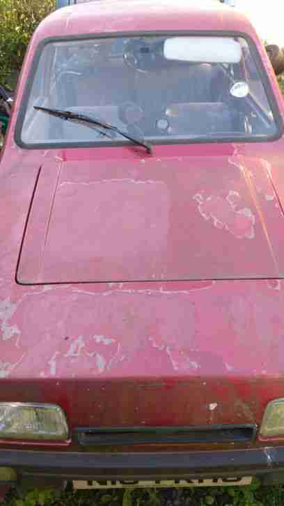 1995 RELIANT ROBIN LX RED only 22921 Miles Spares or repairs as no mot