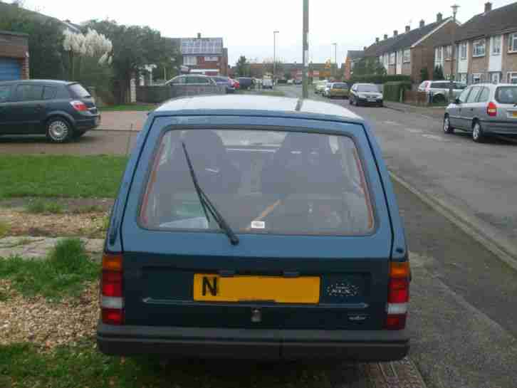 1995 RELIANT ROBIN SPARES OR REPAIR MOT NOT LONG EXPIRED USED TILL END OF MOT