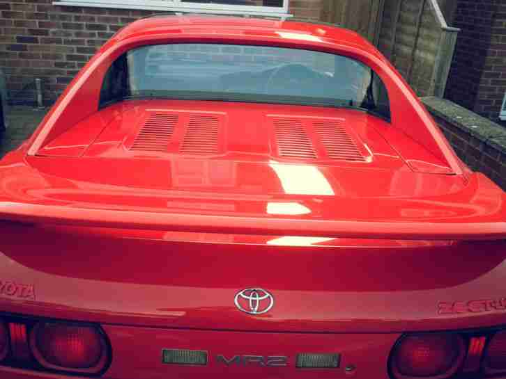 1995 TOYOTA MR2 RED