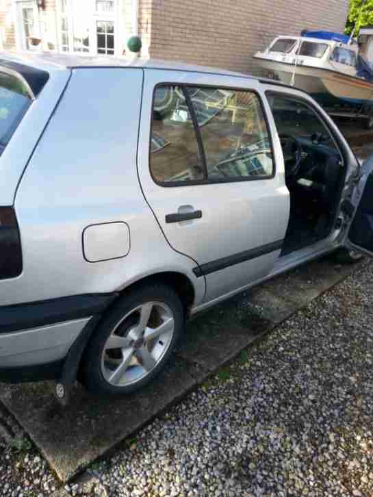 1995 VOLKSWAGEN GOLF GL TURBO D SILVER (Selling Spairs/Repair)