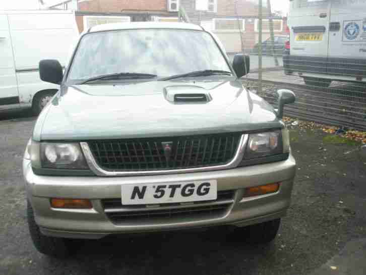 1996 MITSUBISHI CHALLENGER GLS TD GREEN