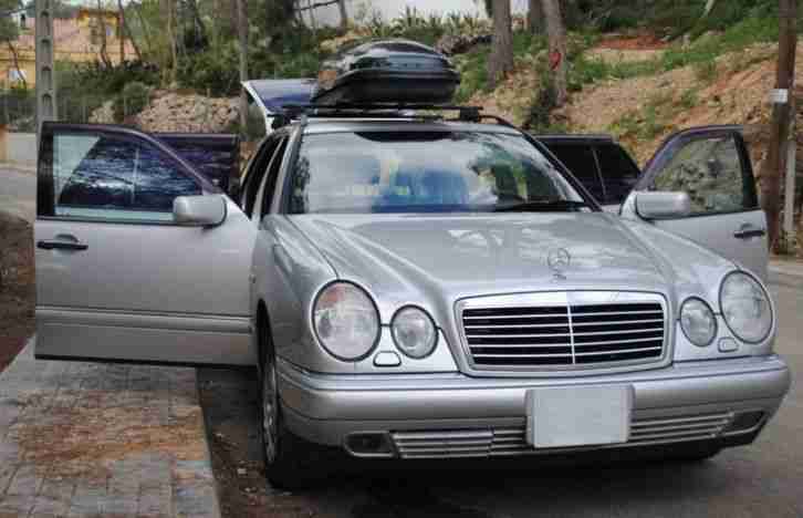 1996 Mercedes-Benz E Class E320 AUTO LEFT HAND DRIVE