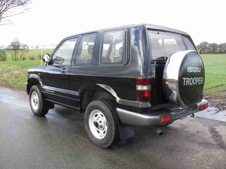 1997 ISUZU TROOPER DUTY 3.2 MANUAL BLACK