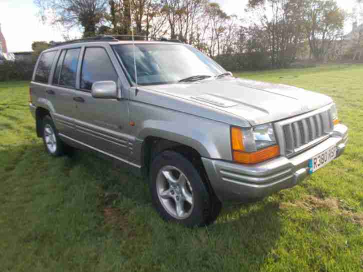 1997 JEEP GRAND CHEROKEE 4.0 AUTO ORVIS SILVER SPARES OR REPAIR BREAKING SPARES