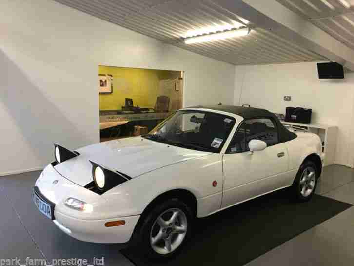 1997 MAZDA MX 5 1.8 MK 1 ONLY 31,000 MILES NEW MOT & SERVICE MUST BE SEEN