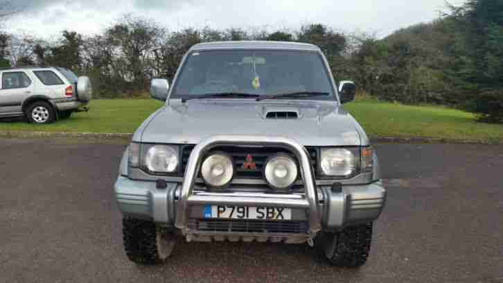 1997 MITSUBISHI SHOGUN, Silver, T+T, VGC, EXTRAS, 7 SEATS, DIESEL, 4X4,OFF ROAD