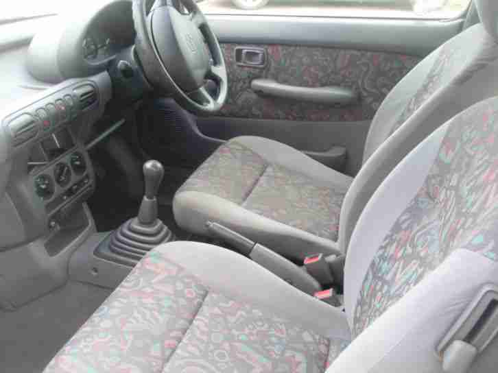 1997/R Nissan Micra 1.3 16v GX