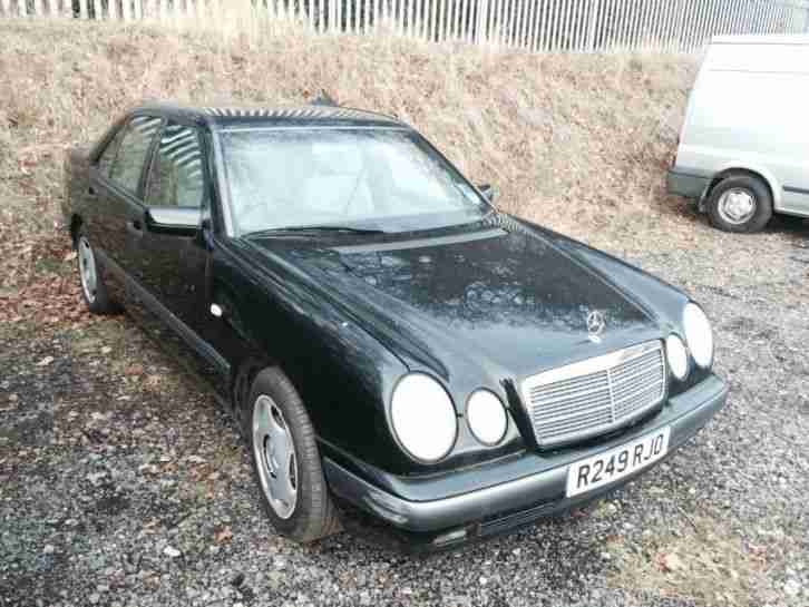 1997 R Reg Mercedes-Benz E300 3.0TD auto Classic 104000 Miles !