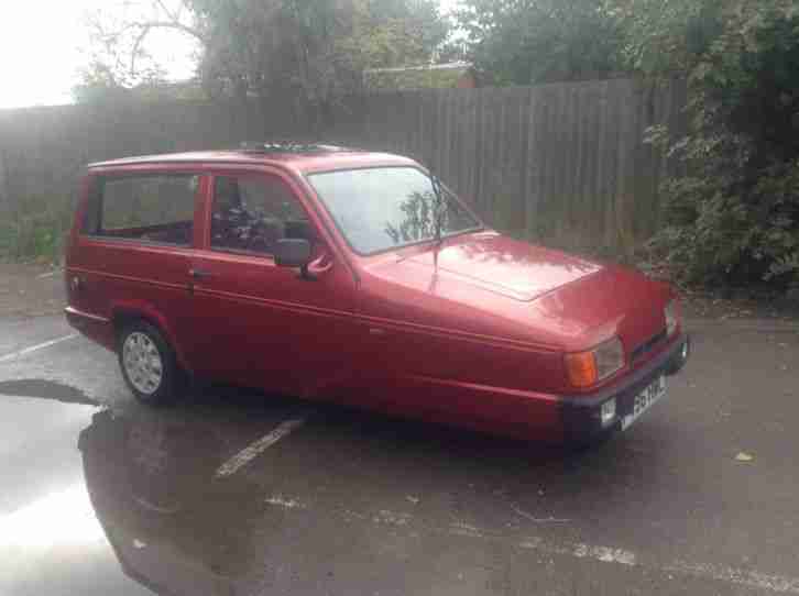 1997 RELIANT RIALTO ESTATE LX RED ROBIN BANGER CLASSIC TRICYCLE