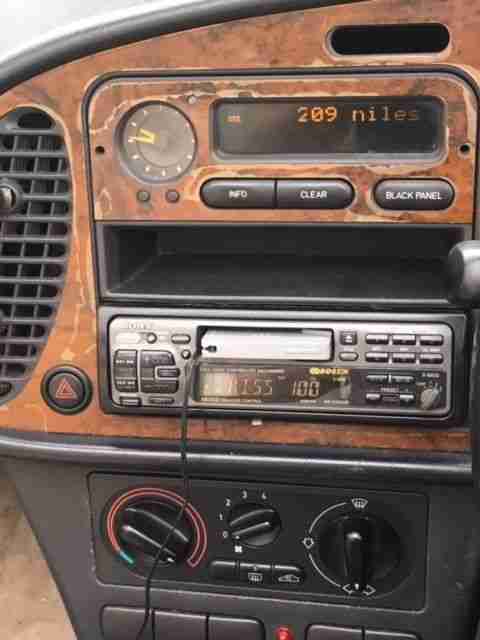 1997 SAAB 900 S BLACK 1997 Excellent Condition Fully Working