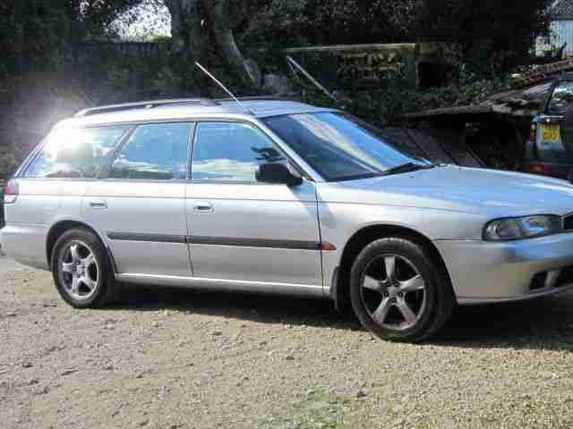 1997 SUBARU LEGACY GLS AWD SILVER BREAKING FOR SPARES PARTS MAY SELL WHOLE