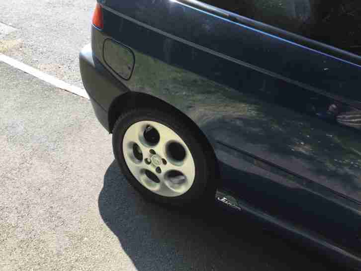 1998 Alfa Romeo 1.6 Junior TS 1 previous owner 88,000 12 months mot classic