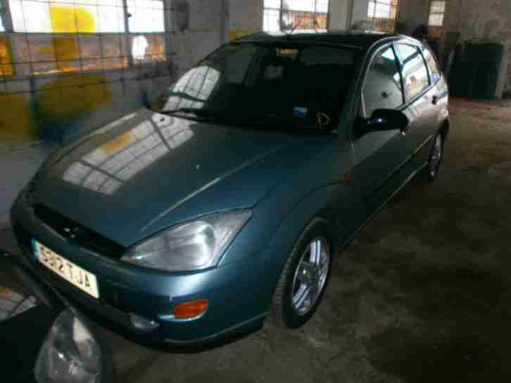 1998 FOCUS ZETEC GREEN CAT C DAMAGED