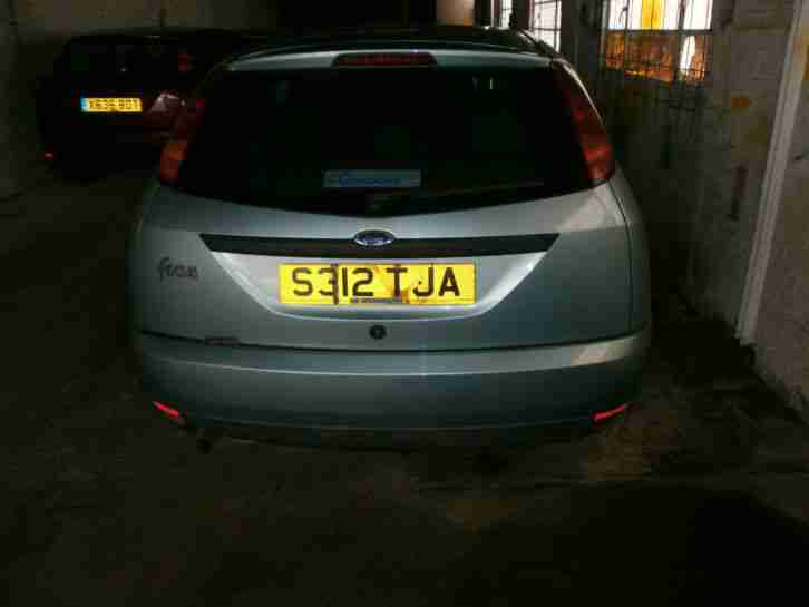 1998 FORD FOCUS ZETEC GREEN CAT C DAMAGED