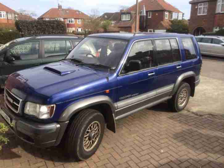 1998 ISUZU TROOPER CITATION DT LWB BLUE/GREY 72k DRIVES GREAT