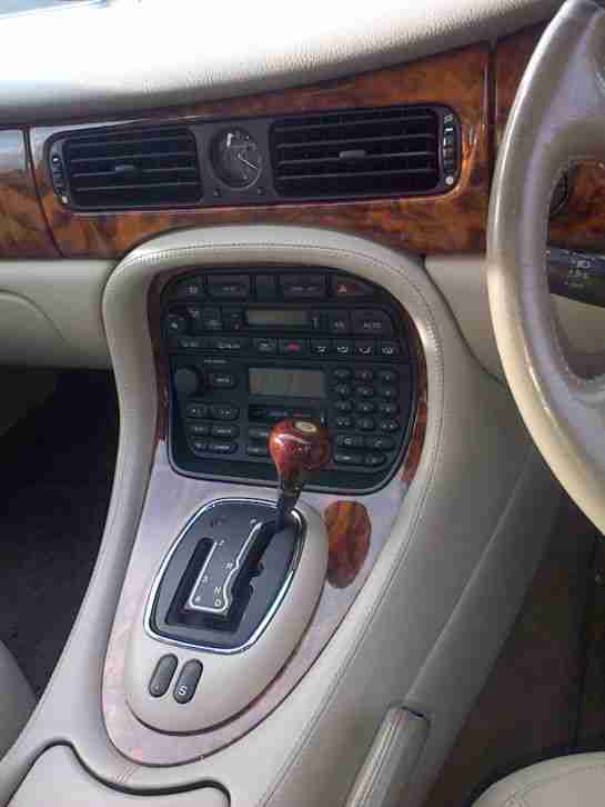 1998 JAGUAR SOVEREIGN V8 AUTO BLUE LWB