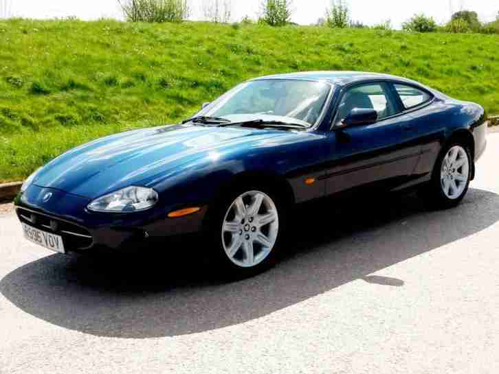 1998 JAGUAR XK8 4.0 | ONLY 88000 MILES | 13 SERVICE STAMPS | FRESH SERVICE