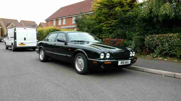 1998 XJ Sport 3.2 V8 Auto Black