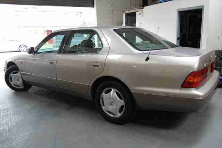 1998 Lexus LS 400 4.0 4dr