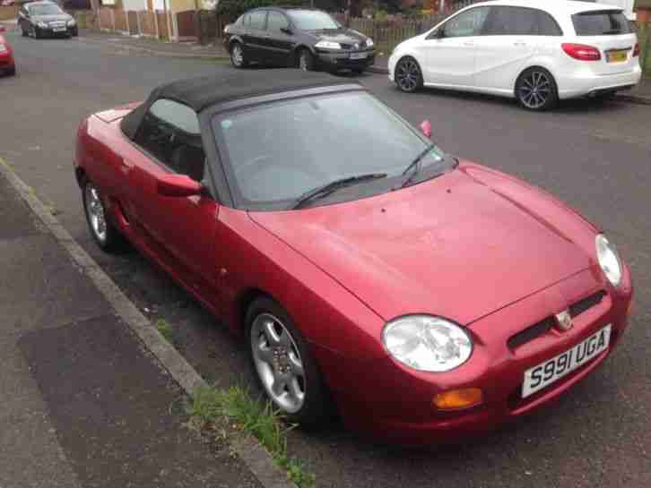 1998 MG MGF CONVERTIBLE RED, only 23,000 miles genuine loads of mot's and bills