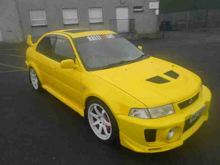 1998 MITSUBISHI LANCER EVO V YELLOW