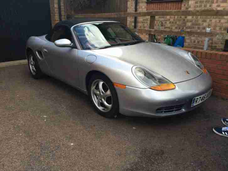 1998 PORSCHE BOXTER SILVER CONVERTIBLE 2.5 MANUAL SPARES OR REPAIRS LOW MILES