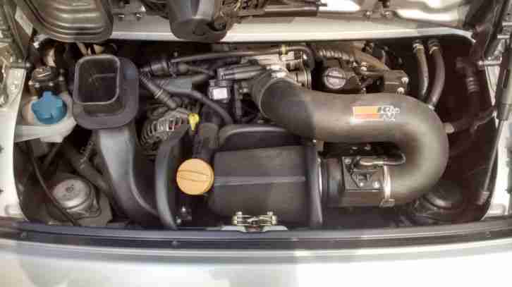 1998 Porsche 911 (996) Carrera 2 coupe.