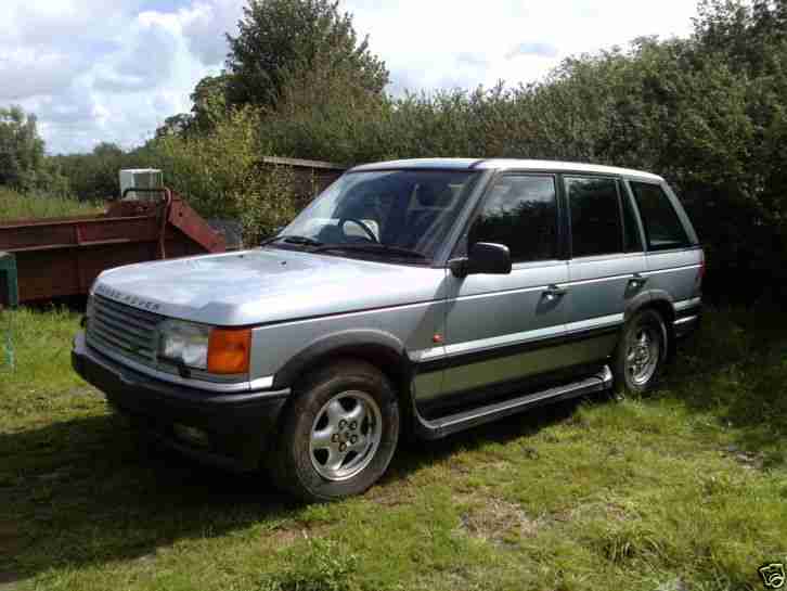 1998 (R Reg) Land Rover Range Rover P38 4.6 HSE Petrol Auto Silver. 117k miles