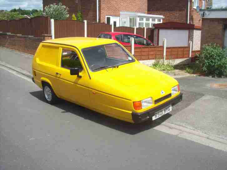 1998 Reliant Robin SLX hatchvan