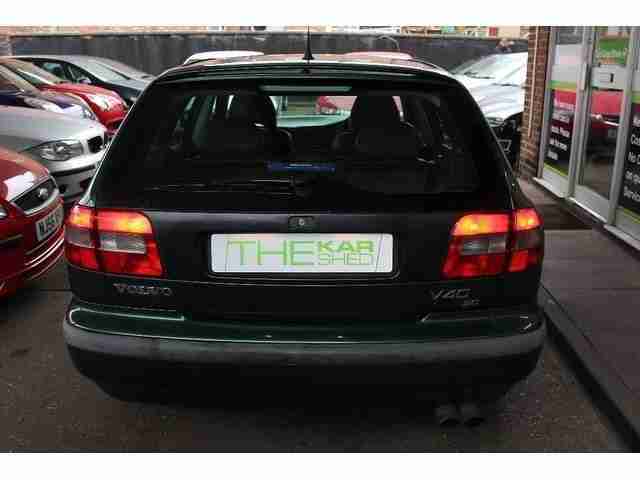 1998 VOLVO V40 2.0i Auto