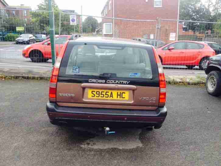 1998 VOLVO V70 XC 2.5T AUTO BROWN