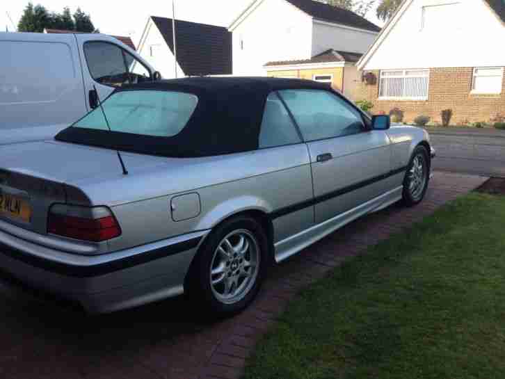 1999 BMW 318I CONVERTIBLE SILVER