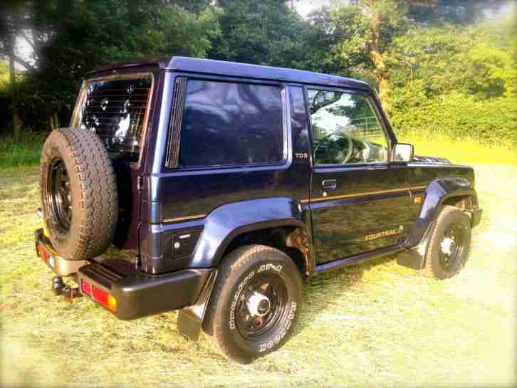 1999 DAIHATSU FOURTRAK FIELDMAN 2.8 TDS SWB 4x4 VAN LOW MILEAGE RARE EXAMPLE