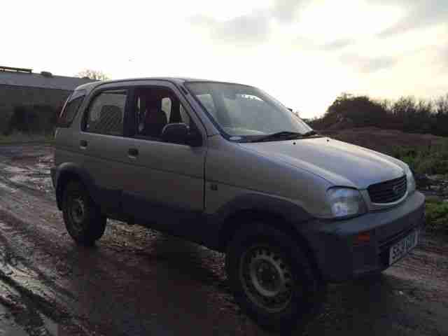 1999 TERIOS 1.3 SILVER SPARES OR