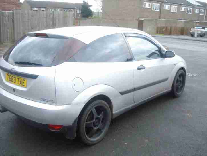 1999 FORD FOCUS ZETEC SILVER