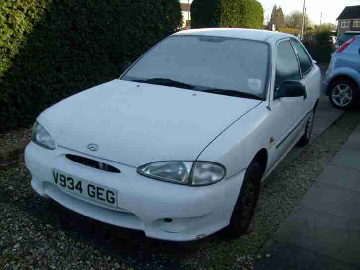 1999 HYUNDAI ACCENT COUPE I WHITE