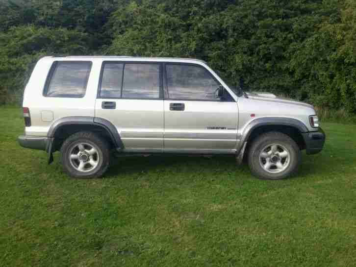 Isuzu TROOPER. Isuzu car from United Kingdom