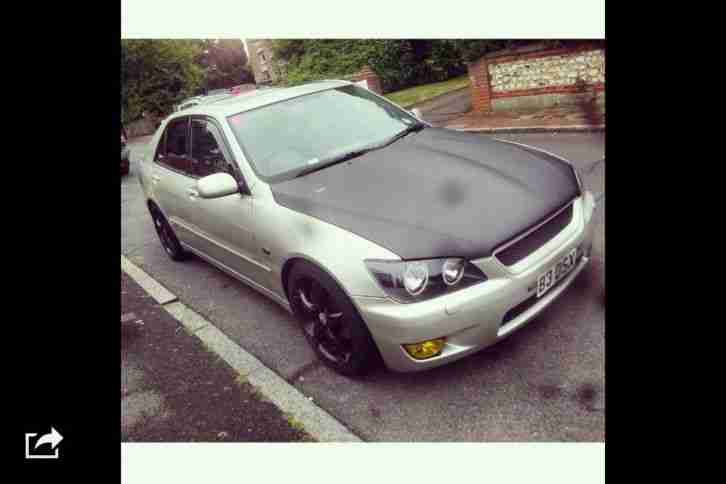 1999 LEXUS IS200 SPORT SILVER