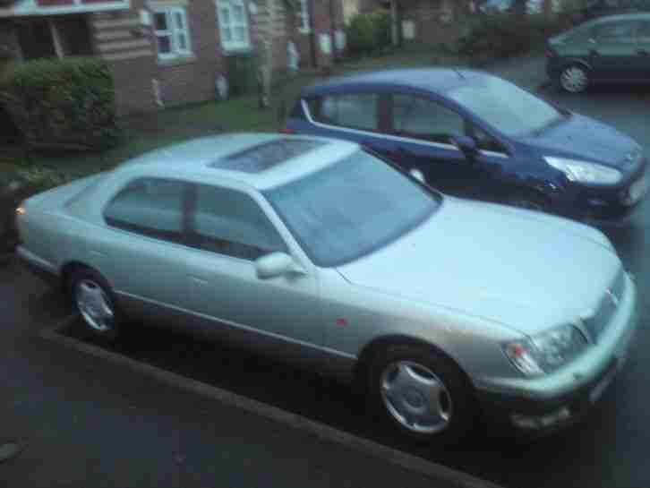 1999 LEXUS LS400 AUTO ICE LIGHT GREEN ONE OF THE LAST OF THE SUPERB LS400 1999