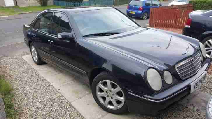 1999 MERCEDES E220 BLACK NO RESERVE !