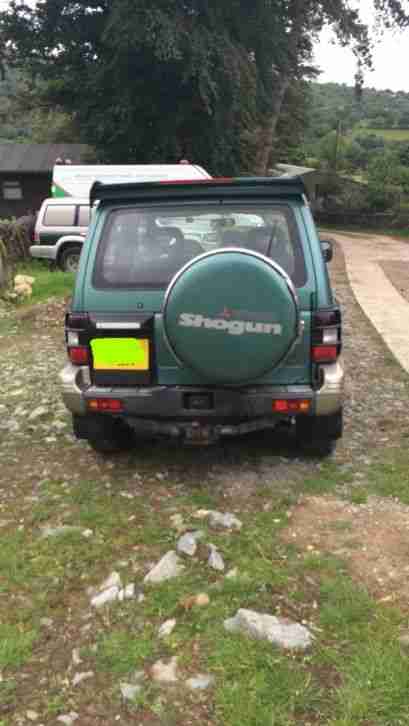 1999 SHOGUN GLS V6 SWB AUTO GREEN