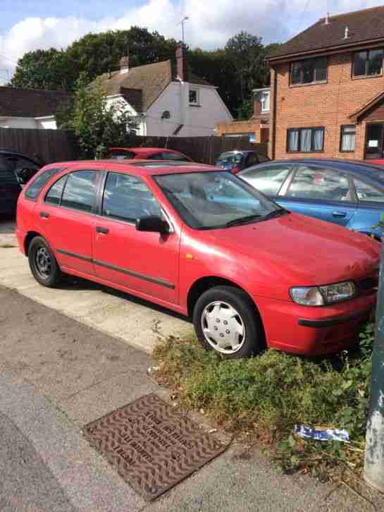 1999 ALMERA ESTEEM RED