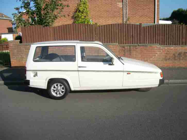 1999 Reliant Robin estate