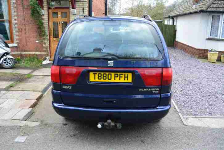 1999 SEAT ALHAMBRA TDI BLUE 7 Seater MOT 10/2015 Some dents and scrapes.87000Gen