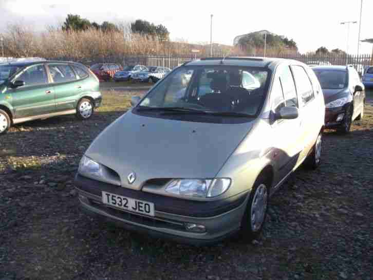 1999/T RENAULT MEGANE SCENIC RT. IN GREEN