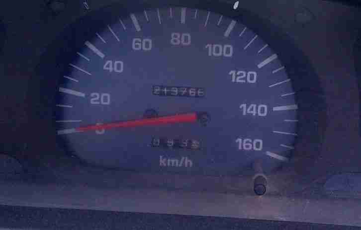 1999 TOYOTA HILUX 3.0 D 4x4 SINGLECAB, GREEN TOWBAR**NO VAT**