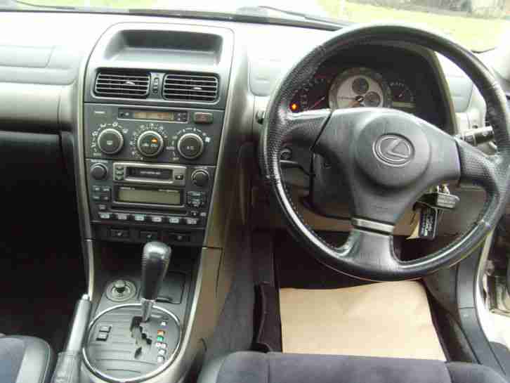 1999/V Lexus IS 200 2.0 Automatic SE