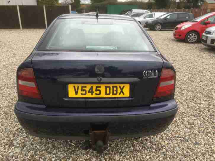 1999 (V) Skoda Octavia 1.6 LXi. 5 door. Excellent service history. New MOT incl.